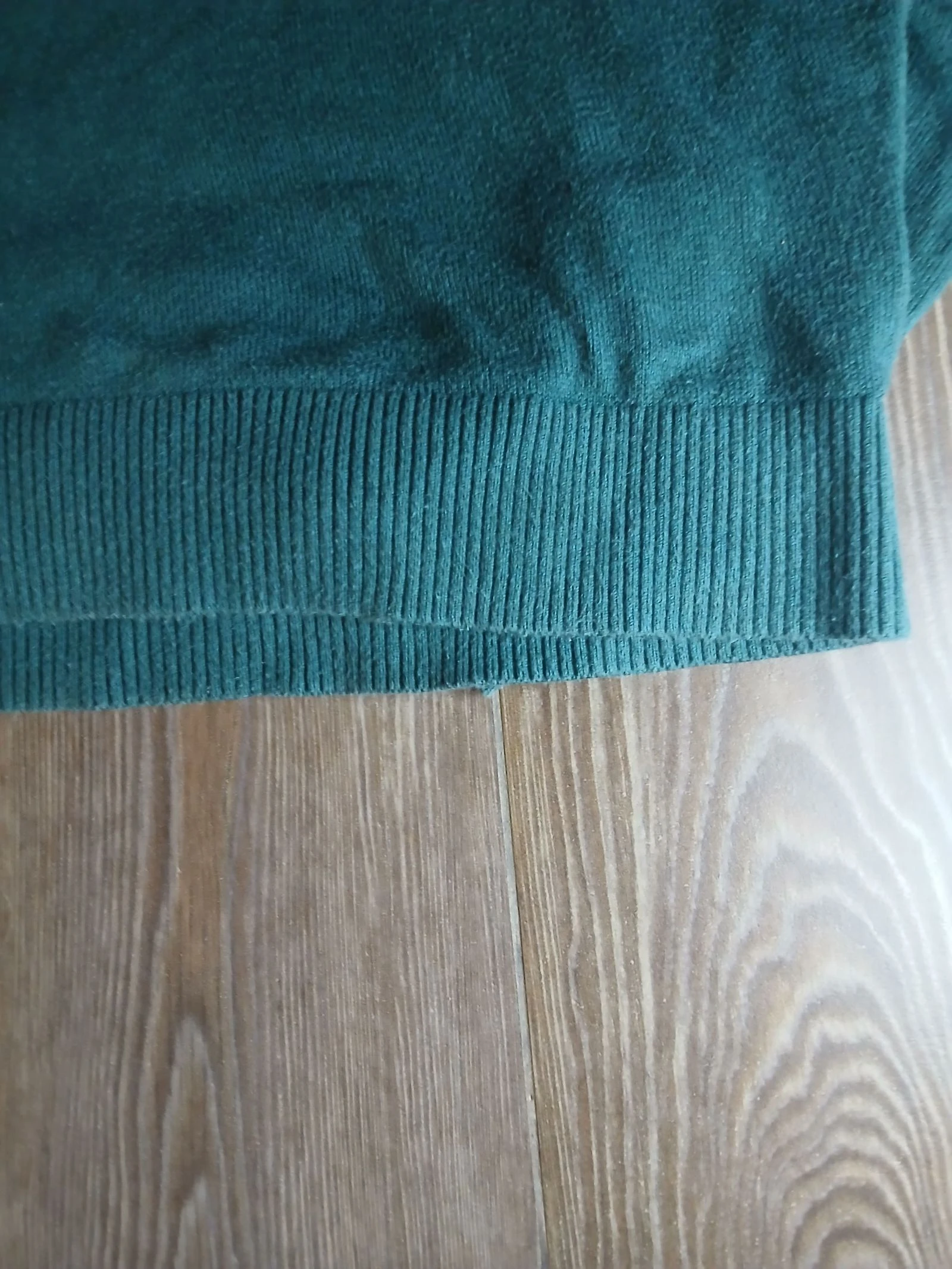 Pull Tommy Hilfiger en soie et coton cachemire vert col V taille M style Old Money – photo 5